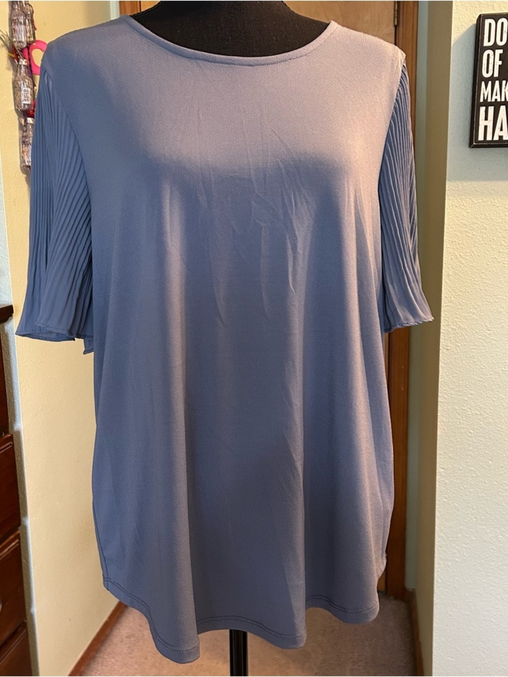 Adrianna Papell Dusty Blue Pleated Woven Sleeve Knit Top size L business casual